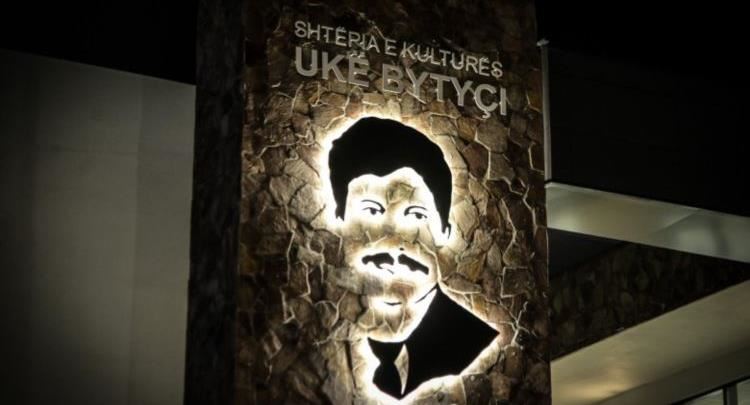 Përurohet Shtëpia e Kulturës ’Ukë Bytyçi’ në Suharekë